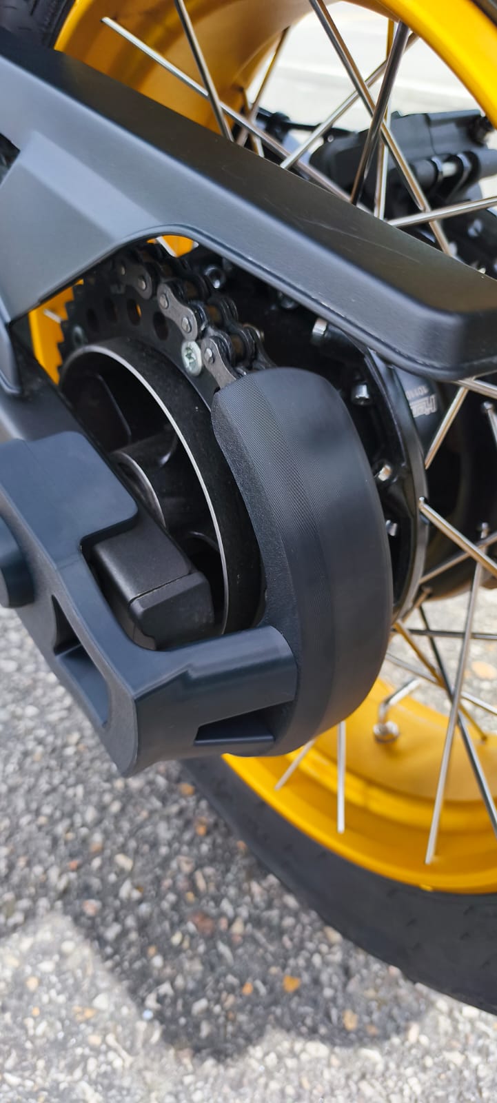 Cubre Cadenas Voge 625 DSX