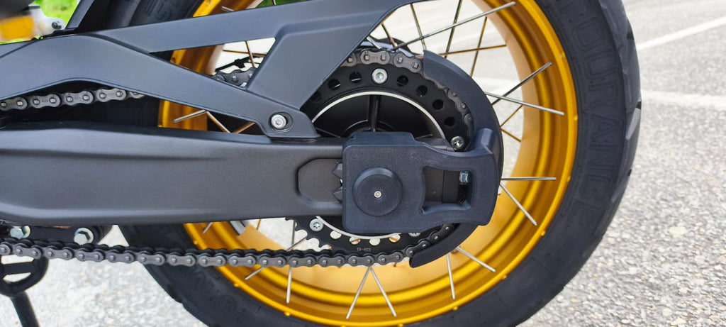 Cubre Cadenas Voge 625 DSX