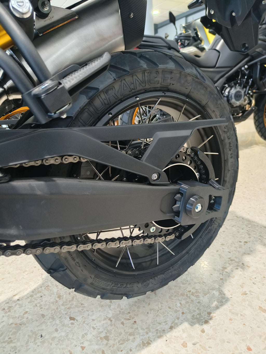 Cubre Cadenas Voge 625 DSX