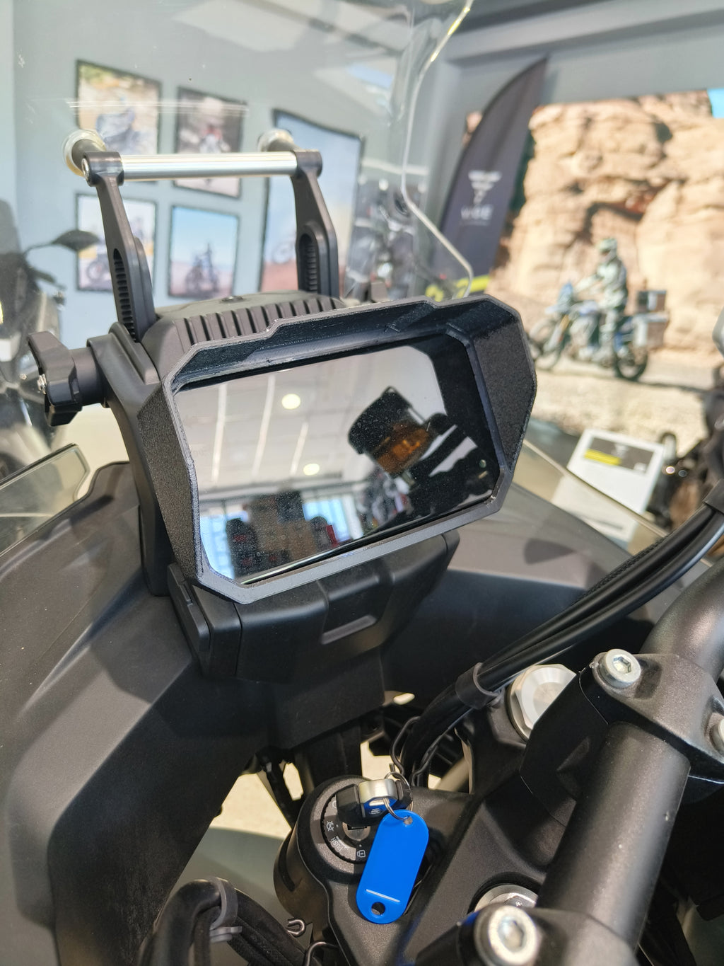 Visera Solar CF Moto 700 MT