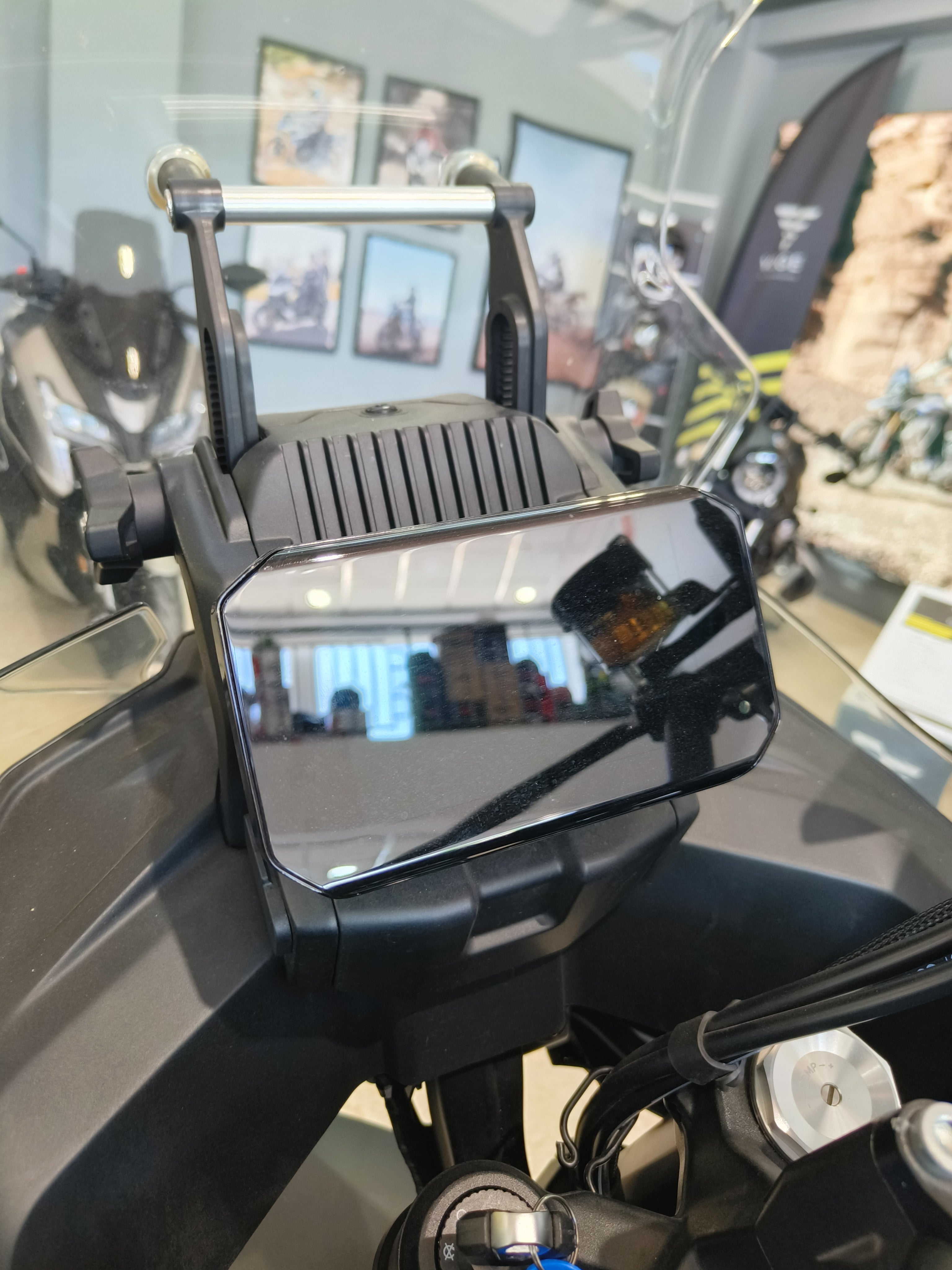 Visera Solar CF Moto 700 MT