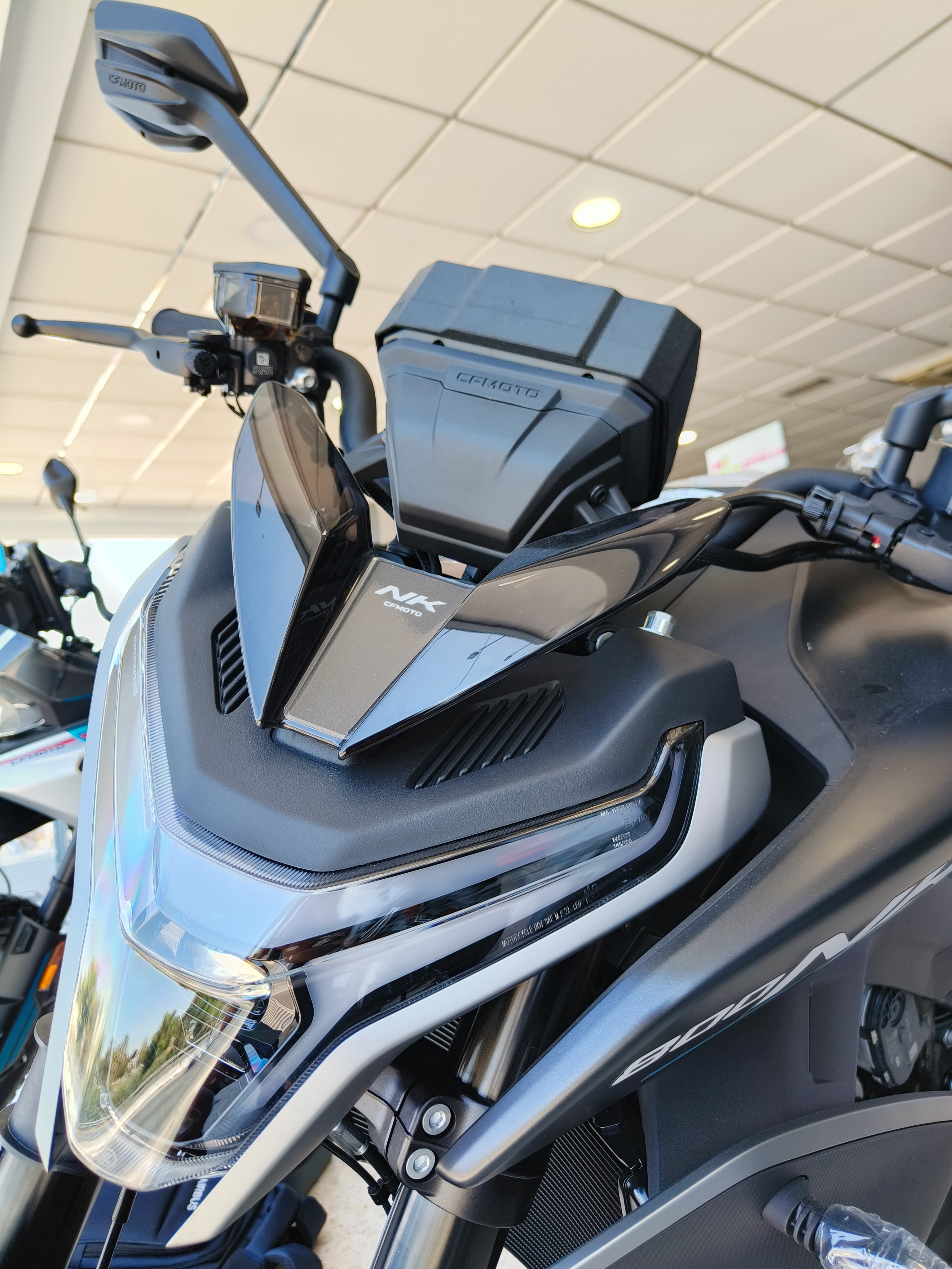 Visera Solar CF Moto 800 NK