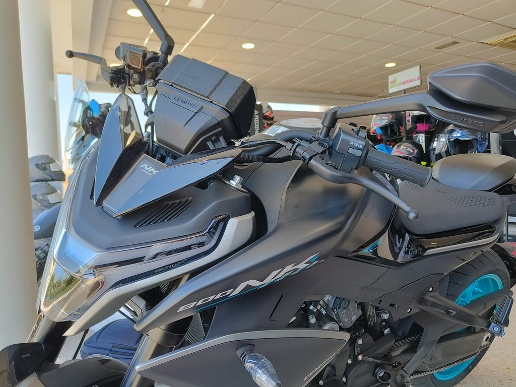 Visera Solar CF Moto 800 NK