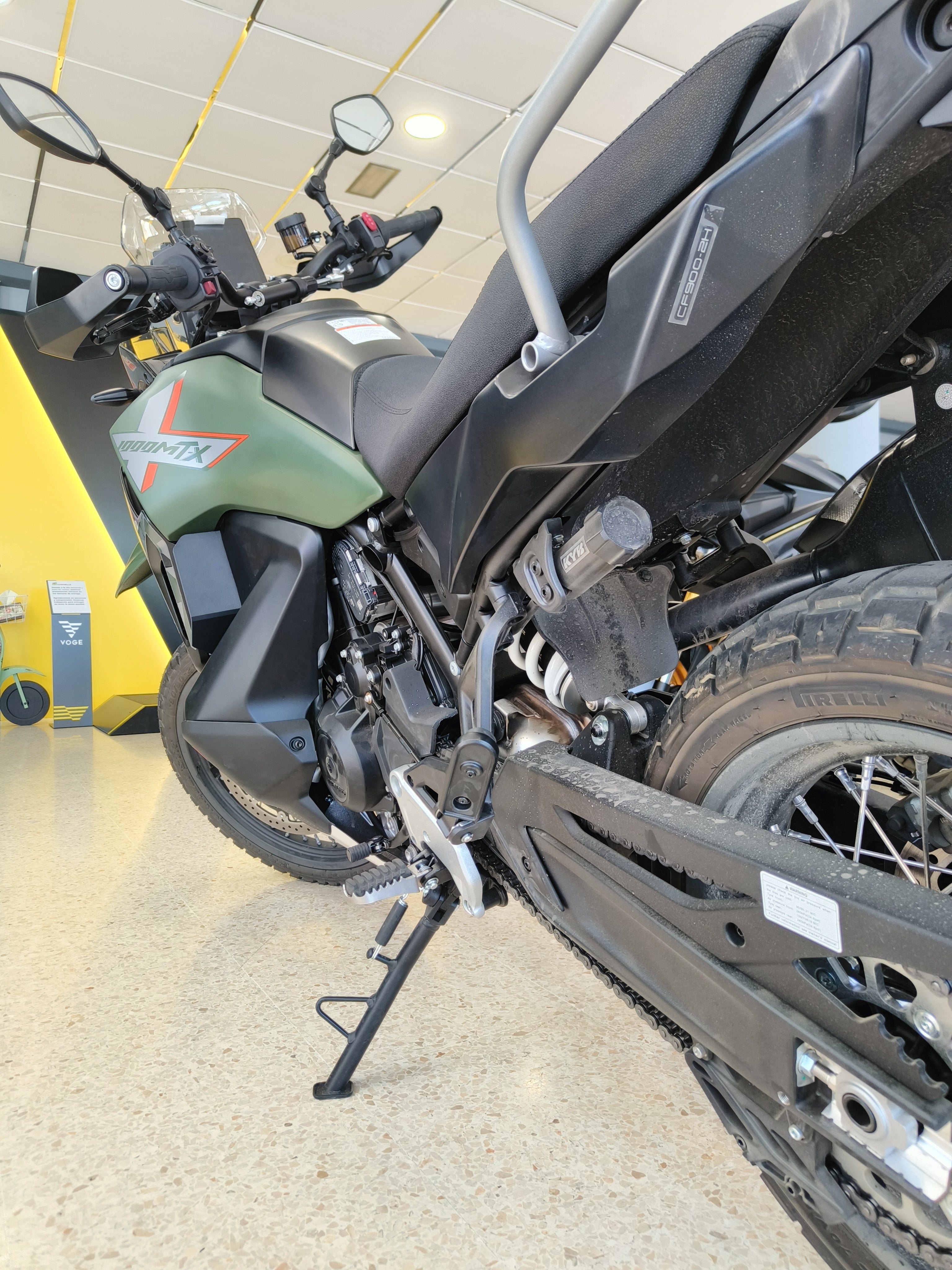 Deflector aire caliente CF Moto 800 MTx / 1000 MTx
