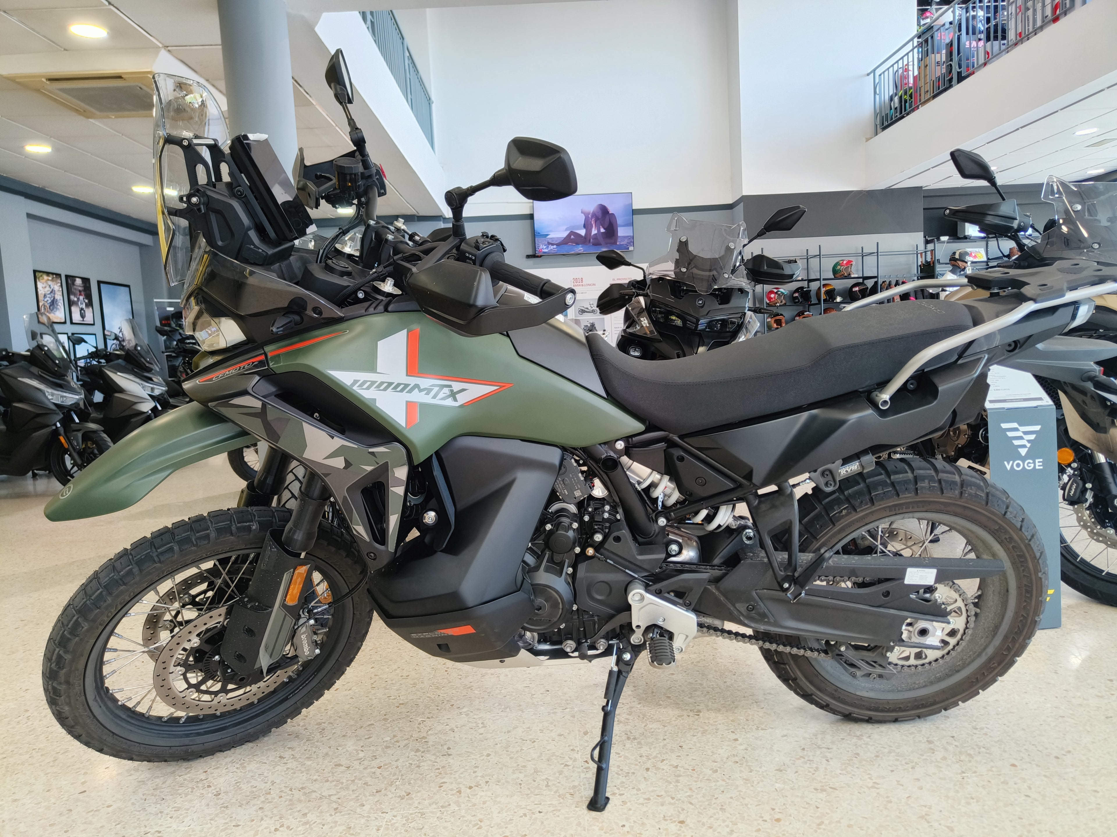 Deflector aire caliente CF Moto 800 MTx / 1000 MTx