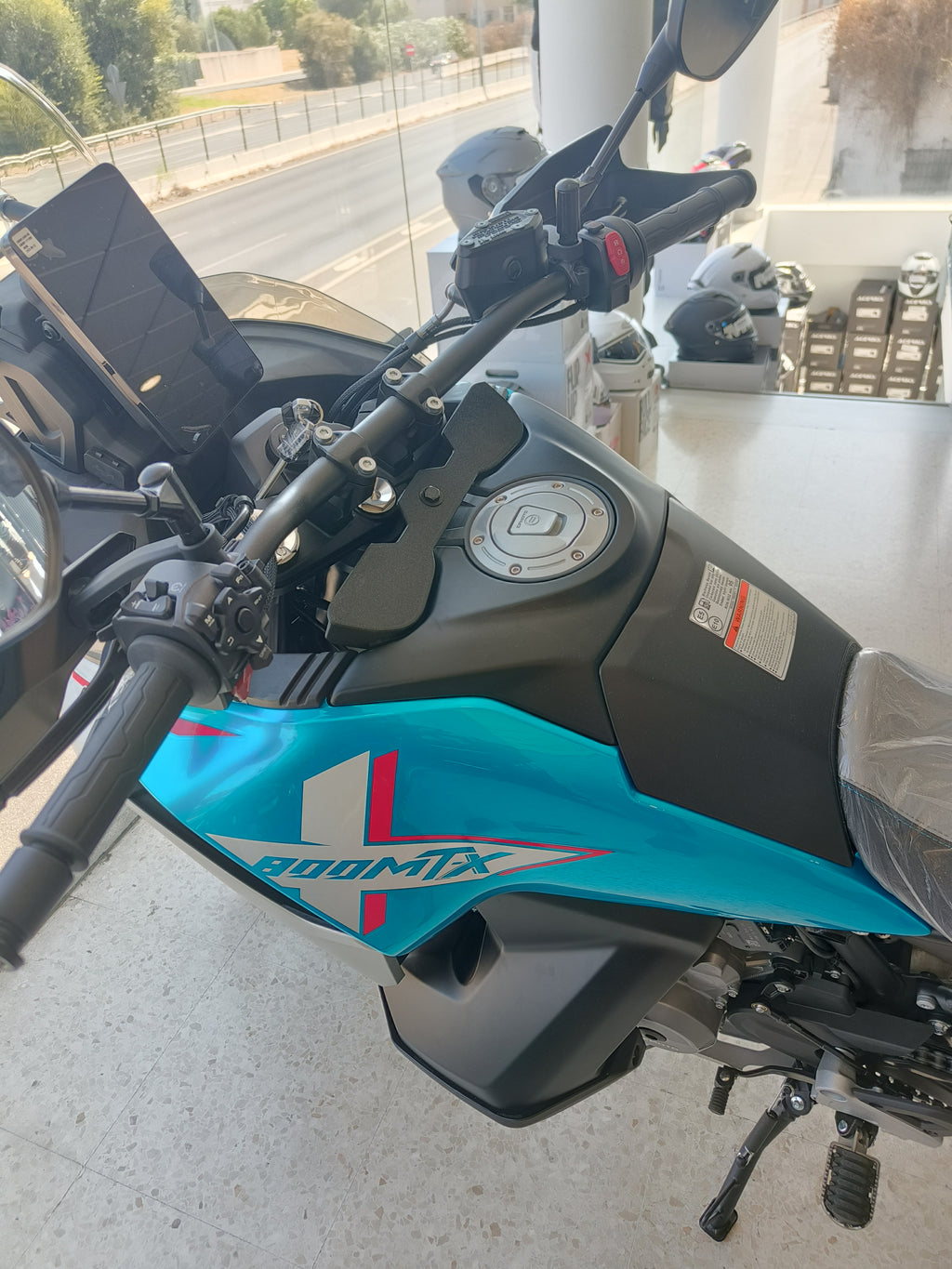 Deflector aire cockpit CF Moto 800 MTx