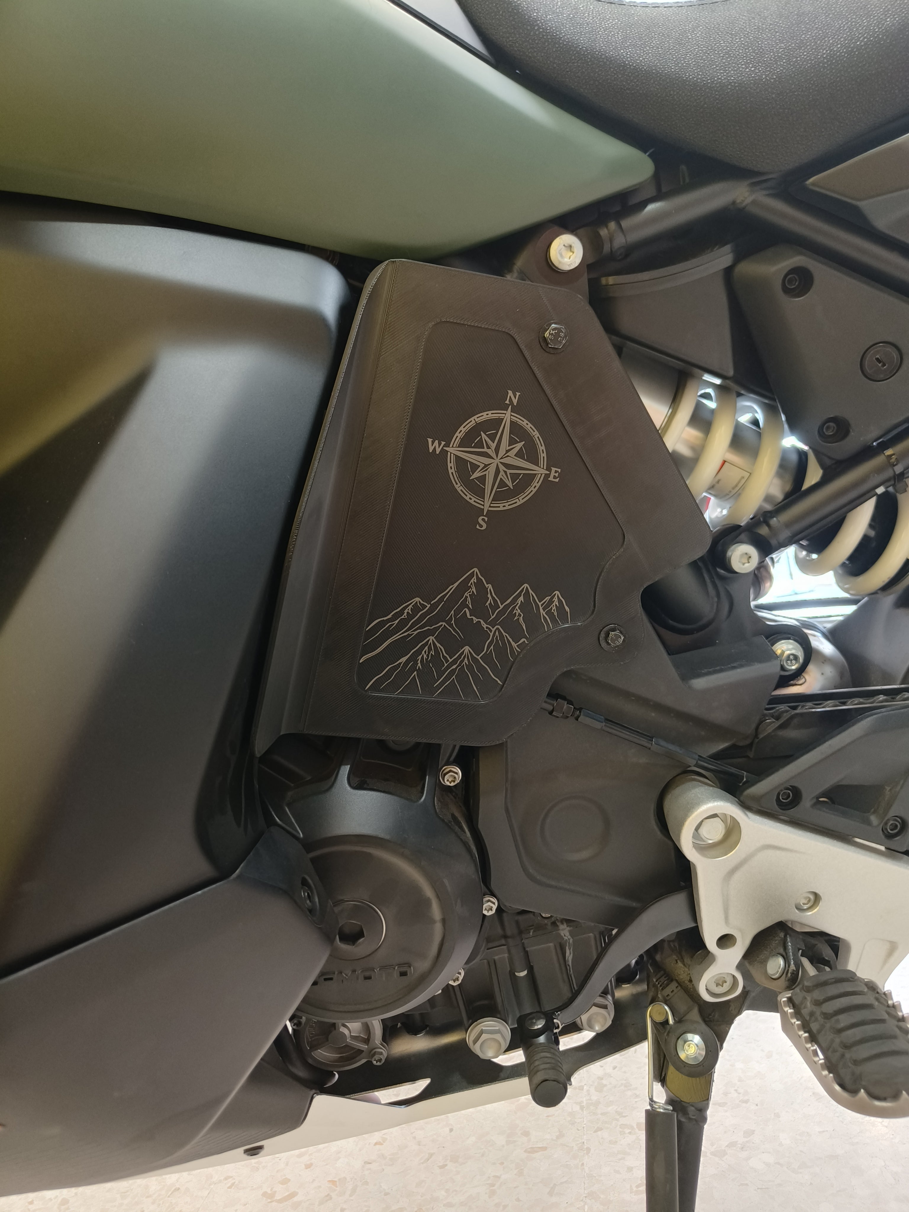 Escudo térmico CF Moto 1000 MTx